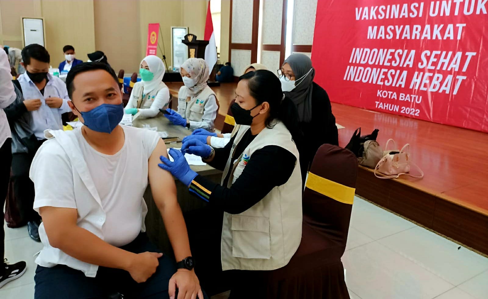Kabinda Jatim Gandeng Dinkes Gelar Vaksinasi Libatkan Warga  Berbagai Usia 